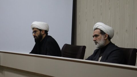 تصاویر/ نشست علمی در مدرسه علمیه امام خمینی(ره) ارومیه