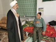 دیدار مدیر حوزه علمیه یزد با خانواده شهید محمدرضا زمانی