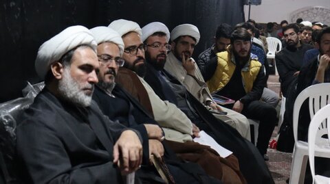 تصاویر/ نشست علمی با موضوع زوائد علم اصول در ارومیه