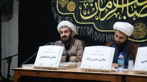 تصاویر/ نشست علمی با موضوع زوائد علم اصول در ارومیه