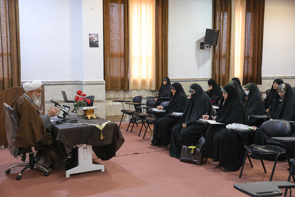 بُت های زندگی خودمان را بشناسیم