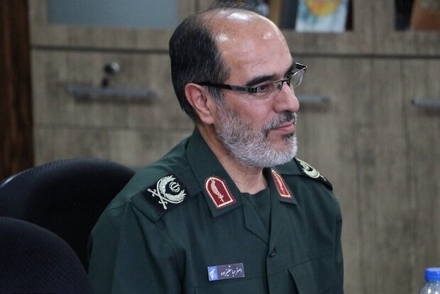 بزرگترین تکلیف بسیجیان همصدا کردن ملت با انقلاب است