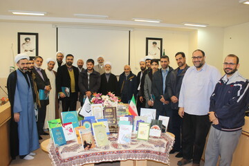 تصاویر/ تجلیل از مولفین برتر حوزه علمیه اصفهان