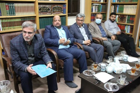 تصاویر/ دیدار مدیرعامل شرکت نفت و گاز پارس با امام جمعه بوشهر