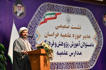 «آموزش پژوهش‌محور تربیت‌بنیان» در حوزه‌های علمیه اجرا شود