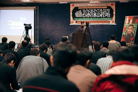 مراسم بزرگداشت طلبه بسیجی شهید آرمان علی‌وردی در مدرسه علمیه مشکات تهران با حضور آیت‌الله اعرافی