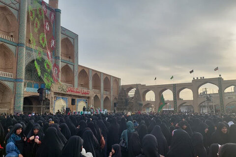 تصاویر/استقبال از 15 شهید گمنام دفاع مقدس در یزد