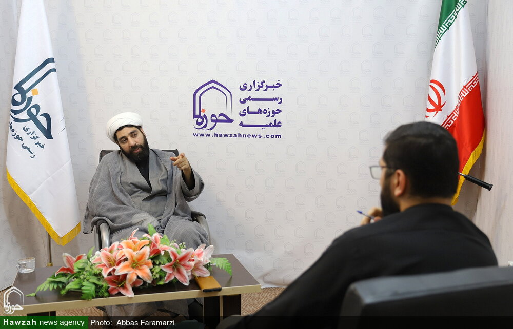 ۱۵۰۰ تماس تلفنی با بنده گرفته شد | خجالت میکشم مصاحبه کنم | دستم فدای چادر بانوان ایرانی