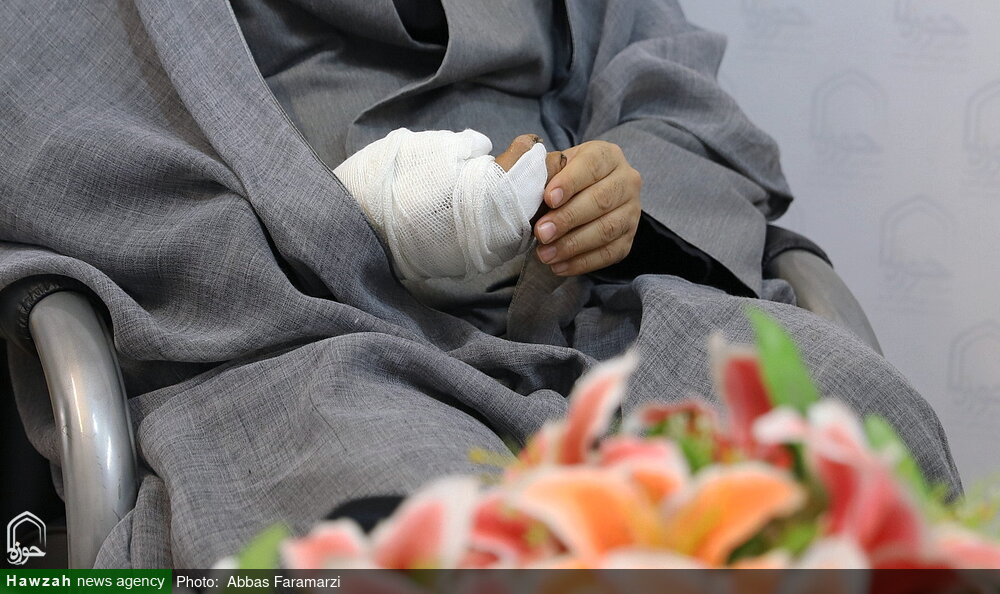 ۱۵۰۰ تماس تلفنی با بنده گرفته شد | خجالت میکشم مصاحبه کنم | دستم فدای چادر بانوان ایرانی