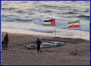 تصویر شهید حاج قاسم سلیمانی در ساحل غزه