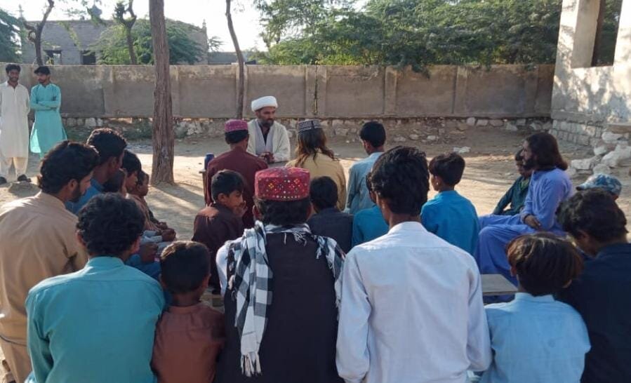 سیدہ کائنات حضرت زہرا (س) کی ذات گرامی عالمِ بشریت کے لئے راہنما ہے