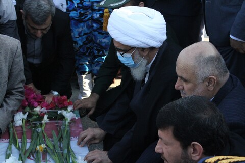 تصاویر/ استقبال بوشهری ها از پیکر مطهر 3 شهید گمنام