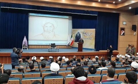 فیلم / گزارش نخستین پیش کنگره بین المللی آیت الله العظمی آقا ضیاءالدین عراقی