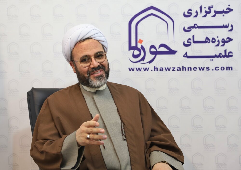 پژوهش و تولید در حوزه علوم انسانی اسلامی را سیاست گذاری میکنیم/ بازشناسی بیش از ۲۰ سنت اصیل پژوهشی در حوزه