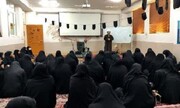 نشست های فاطمی در حوزه خواهران فارس برگزار شد
