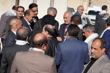 تصاویر/ دیدار نماینده ولی فقیه در استان لرستان با جمعی از مردم پلدختر و معمولان لرستان