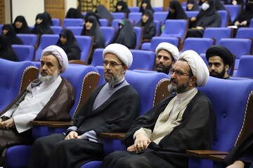 تصاویر/ دوره توجیهی و آموزشی «جهاد تبیین» ویژه مبلغان اعزامی ایام فاطمیه