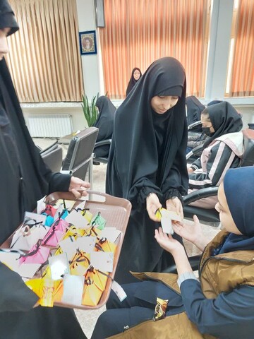 تصاویر/ حضور دختران دانش‌آموز در مدرسه علمیه خواهران معصومیه تبریز