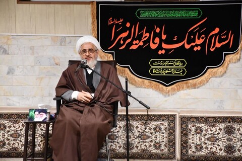 تصاویر/ نشست روحانیون شهرستان خوی به مناسبت ایام فاطمیه