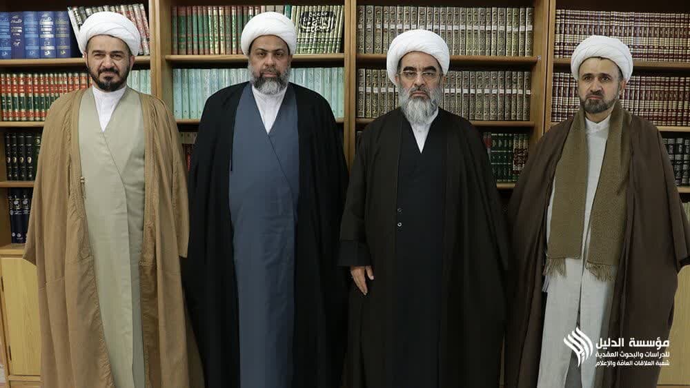 وفد مؤسسة الدليل يلتقي بآية الله اللنكراني بمدينة قم المقدسة + الصور وفد مؤسسة الدليل يلتقي بآية الله اللنكراني بمدينة قم المقدسة + الصور