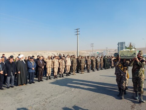 تصاویر/ آیین استقبال و تشیع پیکر مطهر شهید گمنام دفاع مقدس درشهر سهند