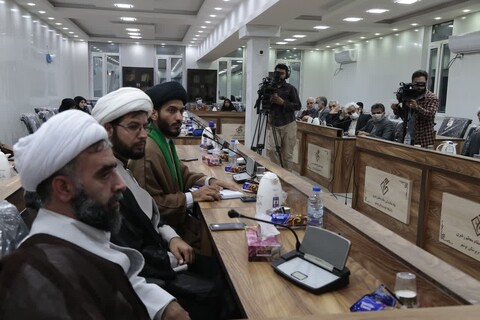 نشست وحدت حوزه و دانشگاه در بوشهر