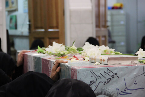 تصاویر/ یلدای فاطمی با میزبانی شهید گمنام در معصومیه(س) یزد