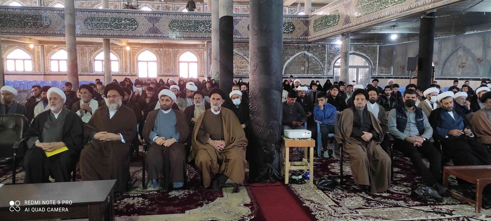 سکوت روحانیون و مبلّغین در فتنهها جایز نیست