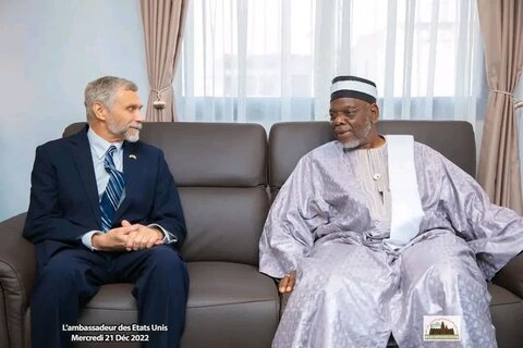 دیدار سفیر آمریکا در ساحل عاج با رئیس مجلس اسلامی