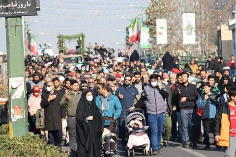 تصاویر/ مراسم استقبال مردم قزوین از شهدای گمنام