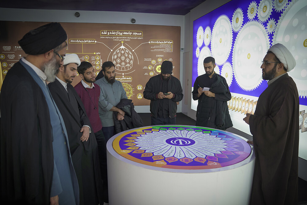 از تقدیر مسئول دفتر رهبر انقلاب گرفته تا اتفاق نظر علمای شاخص کشوری پیرامون نقش مؤثر نمایشگاه مسجد جامعه پرداز در جهاد تبیین
