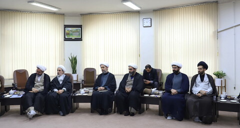 تصاویر/ دیدار اعضای شورای سیاستگذاری ستاد راهیانور نور حوزه با آیت الله اعرافی
