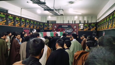 تصاویر/مراسم سوگواری فاطمیه مدرسه علمیه جامعه الامام منتظر نجف آباد