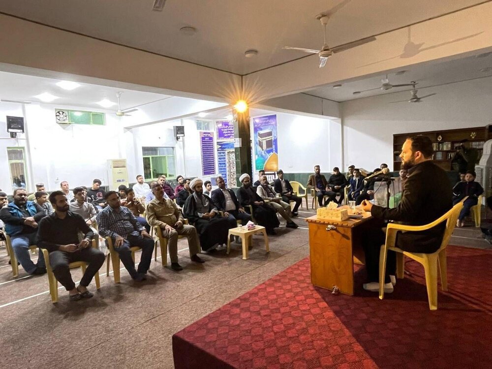 اقامة ندوة تثقيفية بعنوان (الشباب بين الطموح المشروع والأحلام الزائفة) اقامة ندوة تثقيفية بعنوان (الشباب بين الطموح المشروع والأحلام الزائفة)