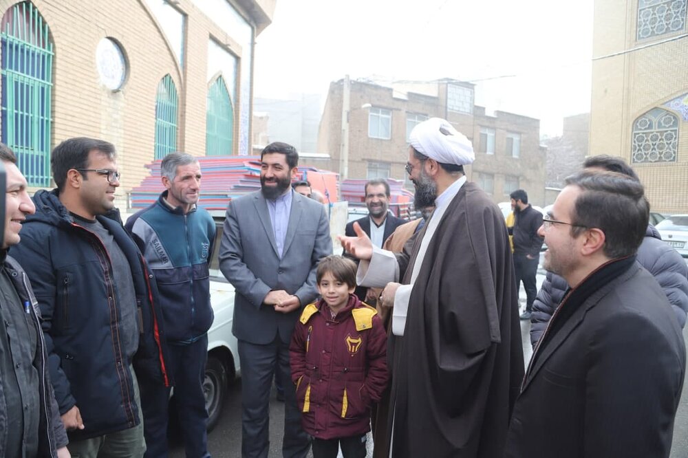 توزیع تجهیزات ورزشی به ارزش ۱۹۰ میلیون تومان در مساجد و حسینیههای همدان