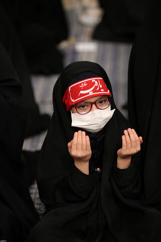 بالصور/ الليلة الثانية من مراسم إحياء العزاء لاستشهاد السيّدة الزهراء (ع) في حسينيّة الإمام الخميني (قده)