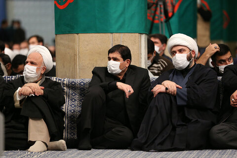 بالصور/ الليلة الثانية من مراسم إحياء العزاء لاستشهاد السيّدة الزهراء (ع) في حسينيّة الإمام الخميني (قده)