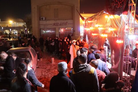 تصاویر| برپایی موکب قرارگاه عمار در شب شهادت حضرت زهرا(س)