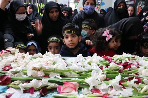 تصاویر| تشییع شهید گمنام در دبستان گلهای مهدوی شیراز