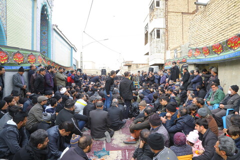 تصاویر / عزاداری مردم خمینی شهر در روز شهادت حضرت فاطمه زهرا (س)