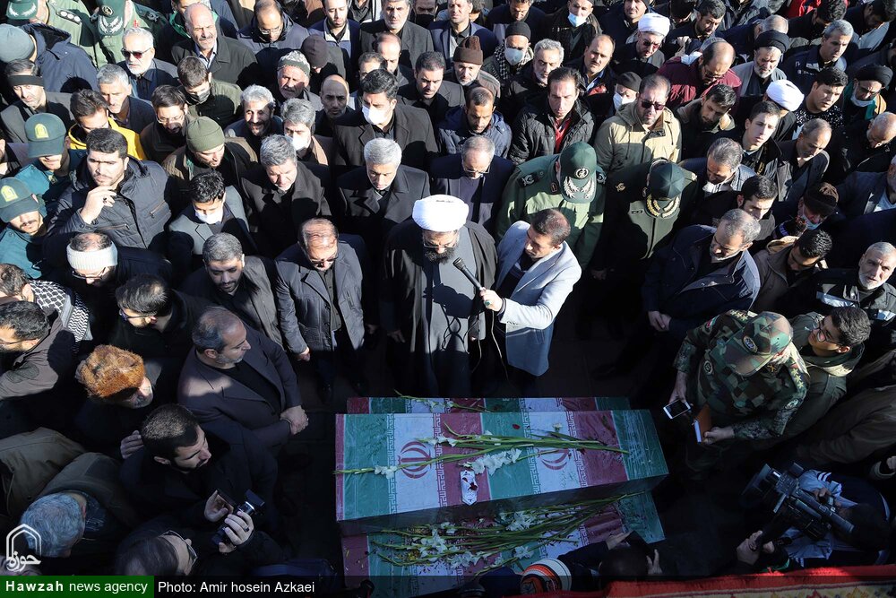 امروز زمین دارالمومنین همدان قطعهای از بهشت بود / تشییع سه شهید گمنام در دیار شهید همدانی