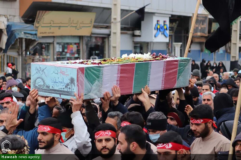 تشییع پیکر دو شهید گمنام در ملایر+ عکس