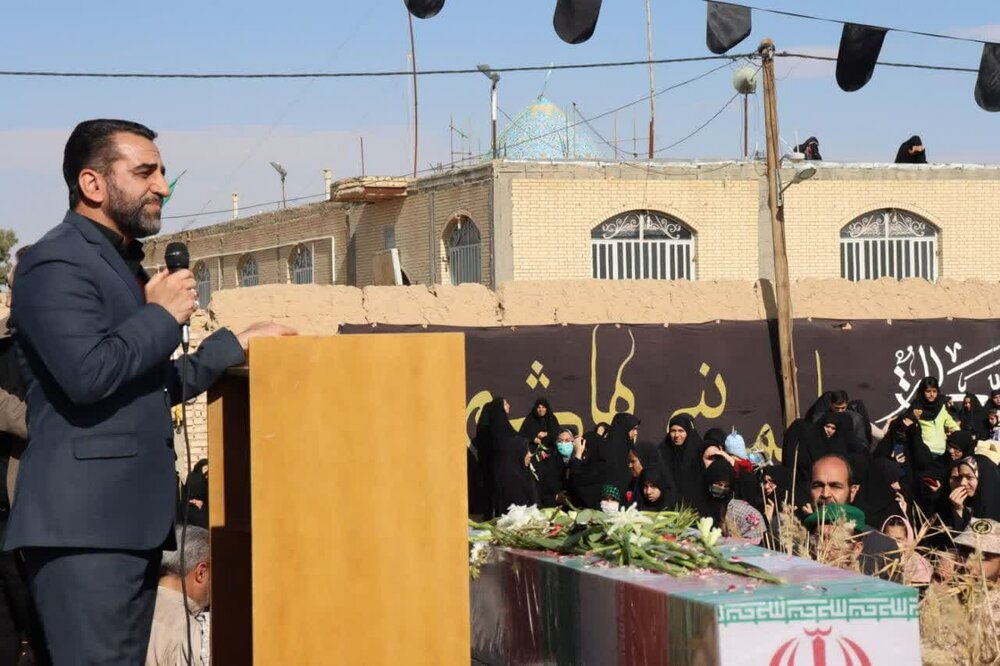 بانوان طلبه ابرکویی با شهدا میثاقی دوباره بستند+ فیلم و عکس