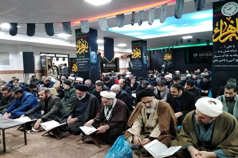 مراسم سوگواری شهادت حضرت زهرا(س) در مدرسه علمیه امام خمینی(ره) سنقروکلیایی برگزار شد