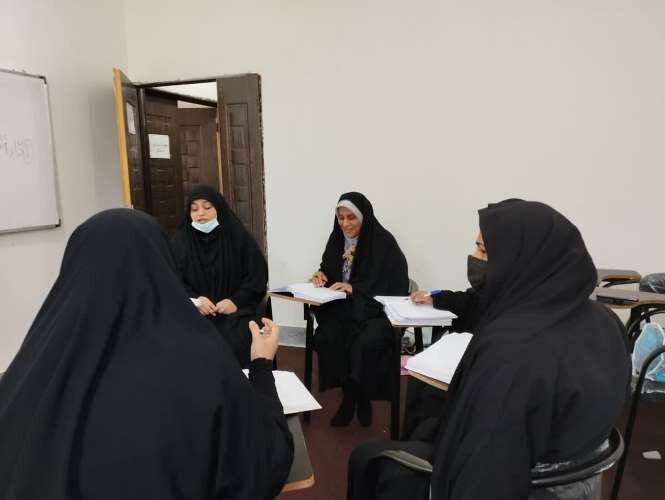 اعتکاف علمی ۱۵۰ نفر از طلاب خواهر گلستانی