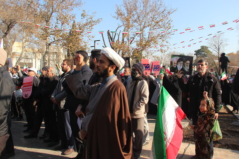تصاویر/ اجتماع حماسی مردم قزوین در گرامیداشت یوم الله 9دی
