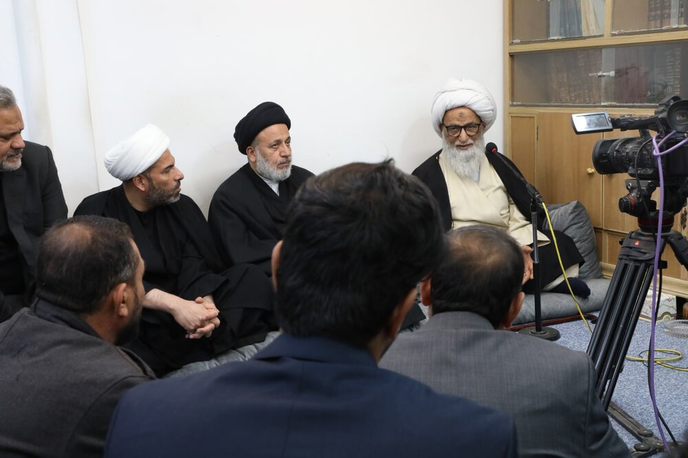 آية الله النجفي: على الفرد المؤمن أن تكون جميع أعماله في مرضاة الله سبحانه آية الله النجفي: على الفرد المؤمن أن تكون جميع أعماله في مرضاة الله سبحانه