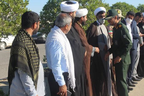 تصاویر/ تشییع پیکر مطهر  شهید گمنام هشت سال دفاع مقدس  در شهرستان بندر  سیریک