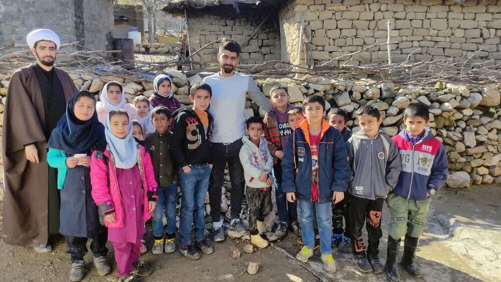 گزارشی از فعالیت های گروه تبلیغی جهادی مدرسه صدوقی۲  قم در منطقه بازُفت+ تصاویر