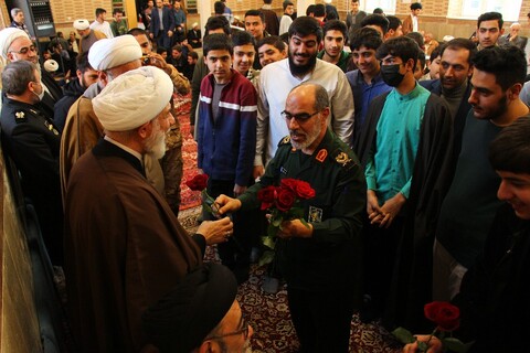 تصاویر/ بزرگداشت سردار سلیمانی در مدرسه علمیه امیرالمومنین(ع) تبریز